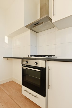Medium property photo - Naarderstraat 131, 2574 PE Den Haag